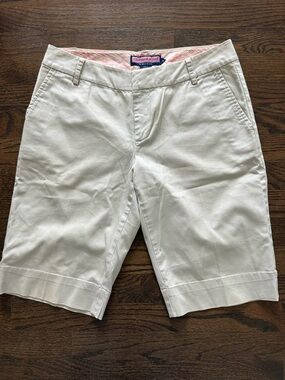 Vineyard Vines Women’s Khaki Stretch Chino Bermuda Shorts Size 6 Preppy